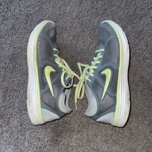 Nike Lunarlon Running Shoes